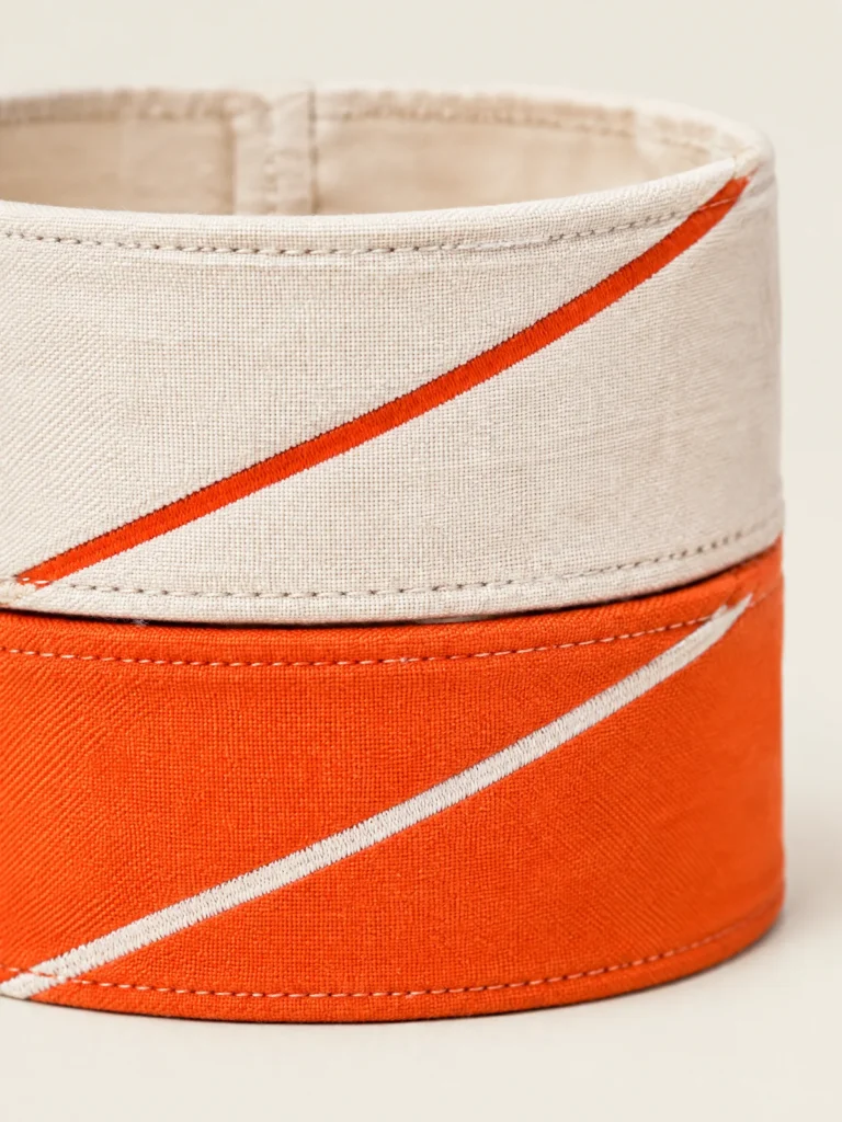 Close-up of thin diagonal line detail on jersey headband