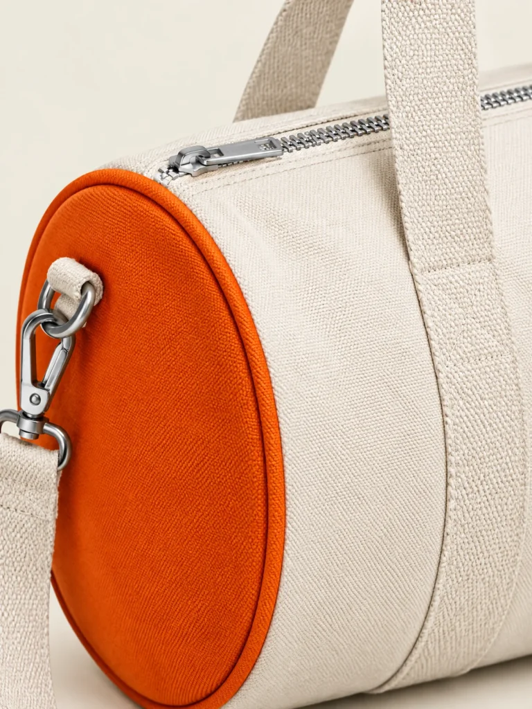 Close-up of Signal circular end panel and top zip detail